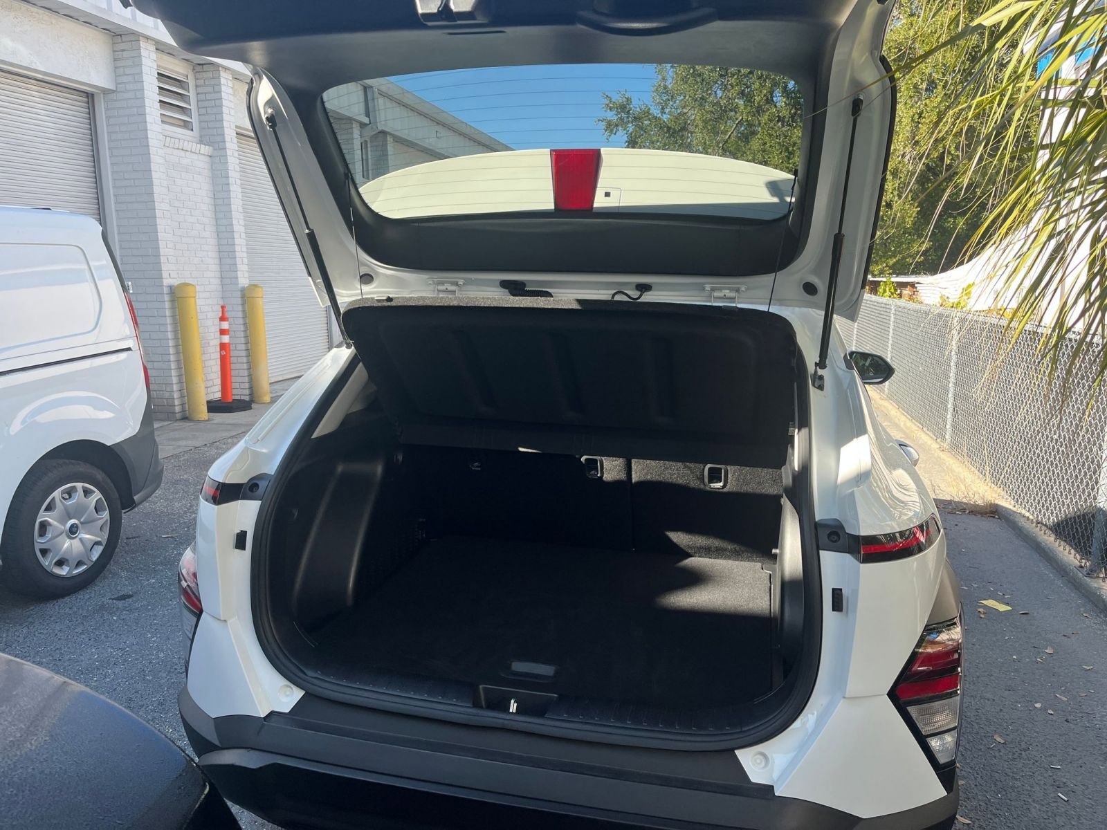 Thumbnail: 2025 Hyundai Kona - 31