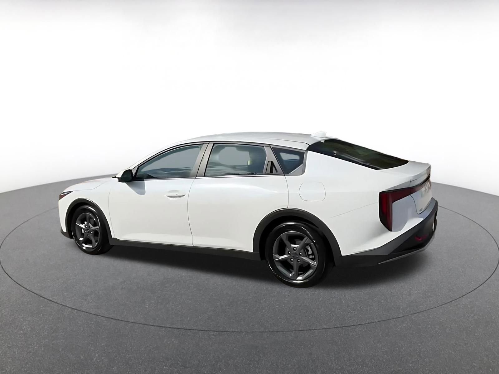 Thumbnail: 2025 Kia K4 - 15