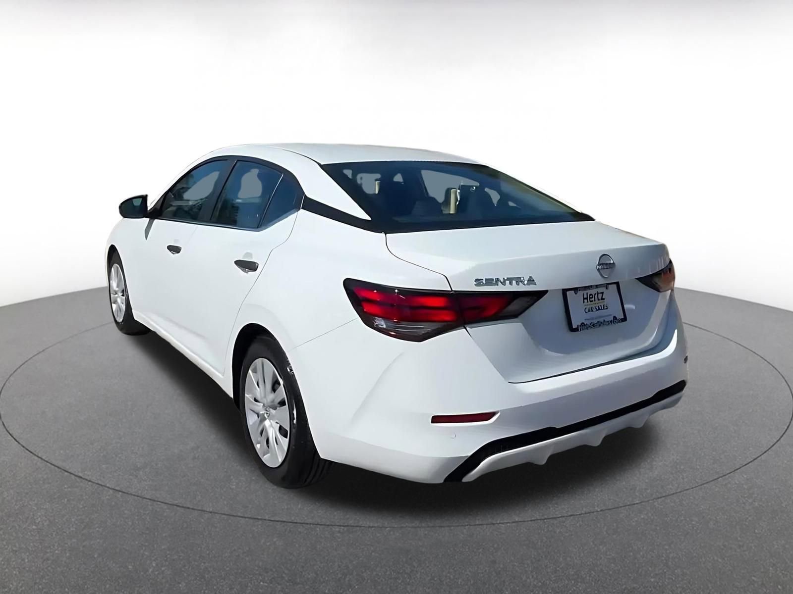 Thumbnail: 2025 Nissan Sentra - 11