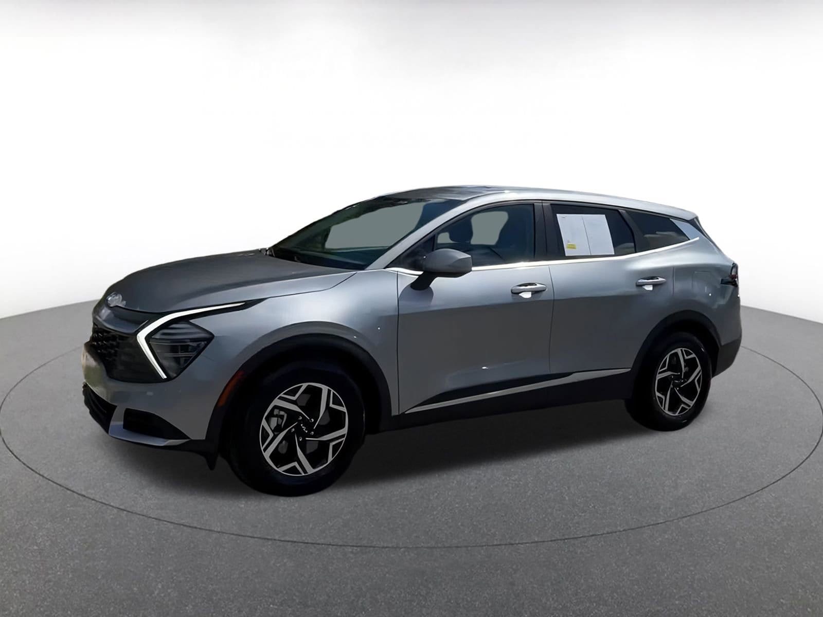 Thumbnail: 2024 Kia Sportage - 7