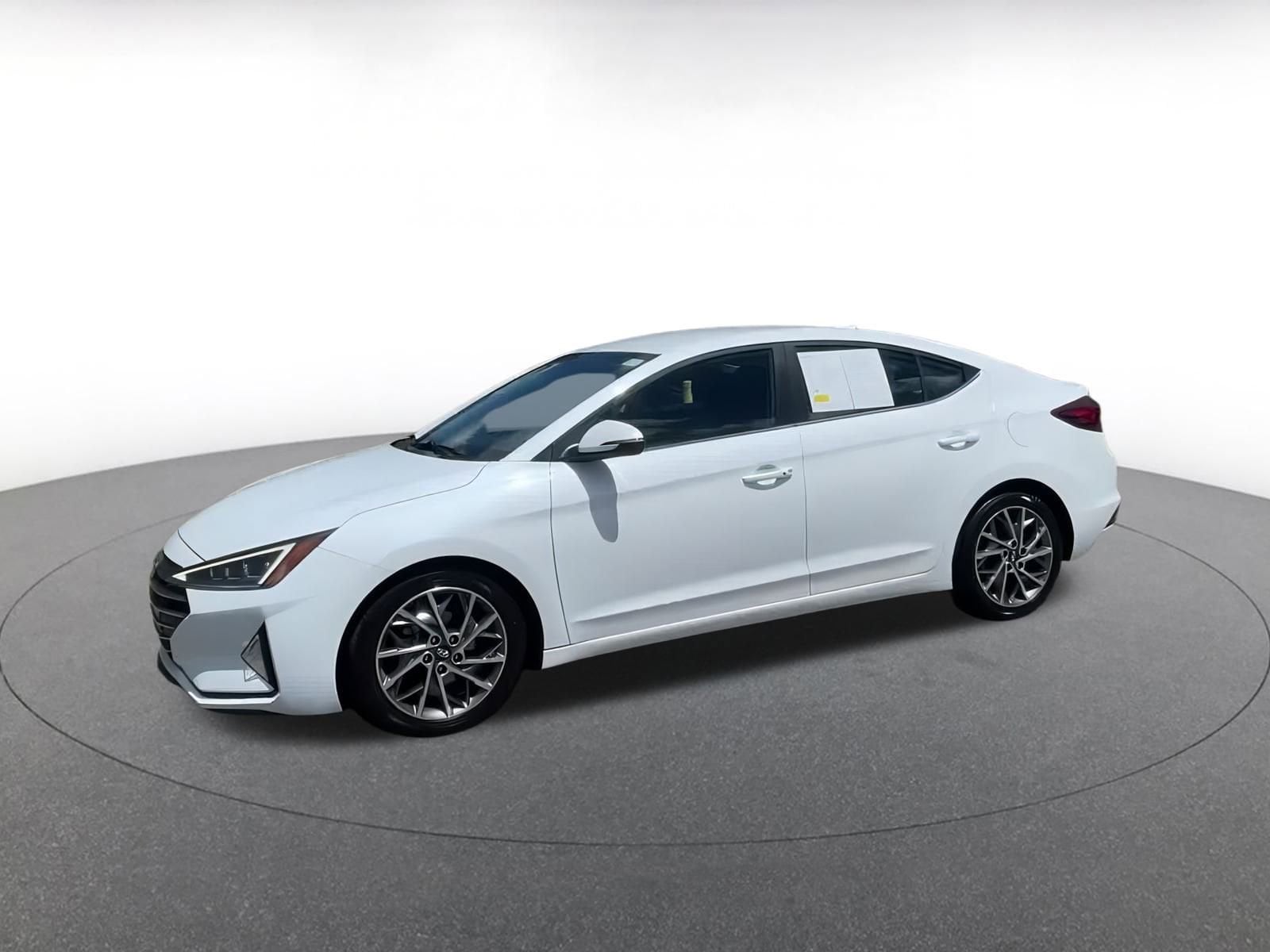 Thumbnail: 2020 Hyundai Elantra - 6