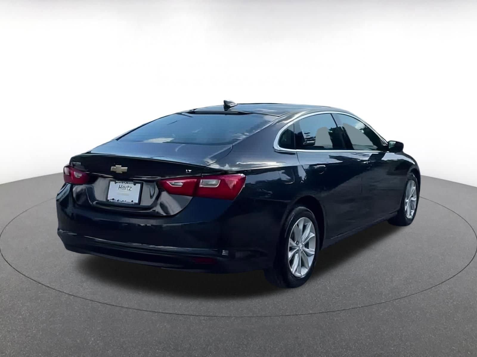 Thumbnail: 2023 Chevrolet Malibu - 13