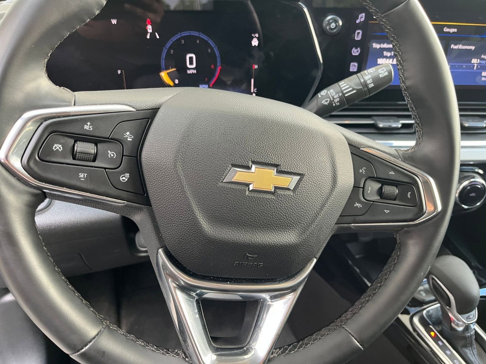 Thumbnail: 2025 Chevrolet Trax - 28