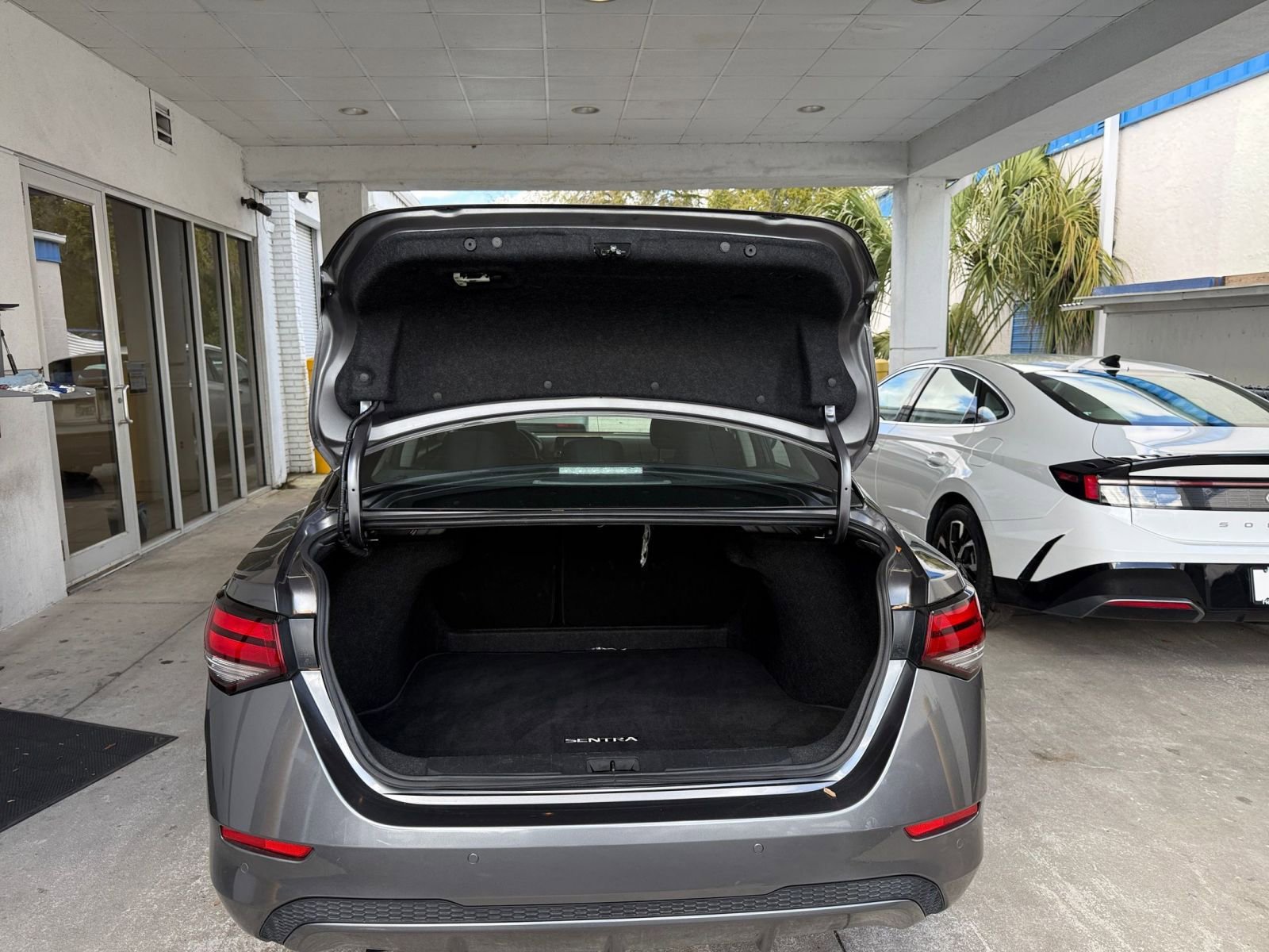 Thumbnail: 2025 Nissan Sentra - 29