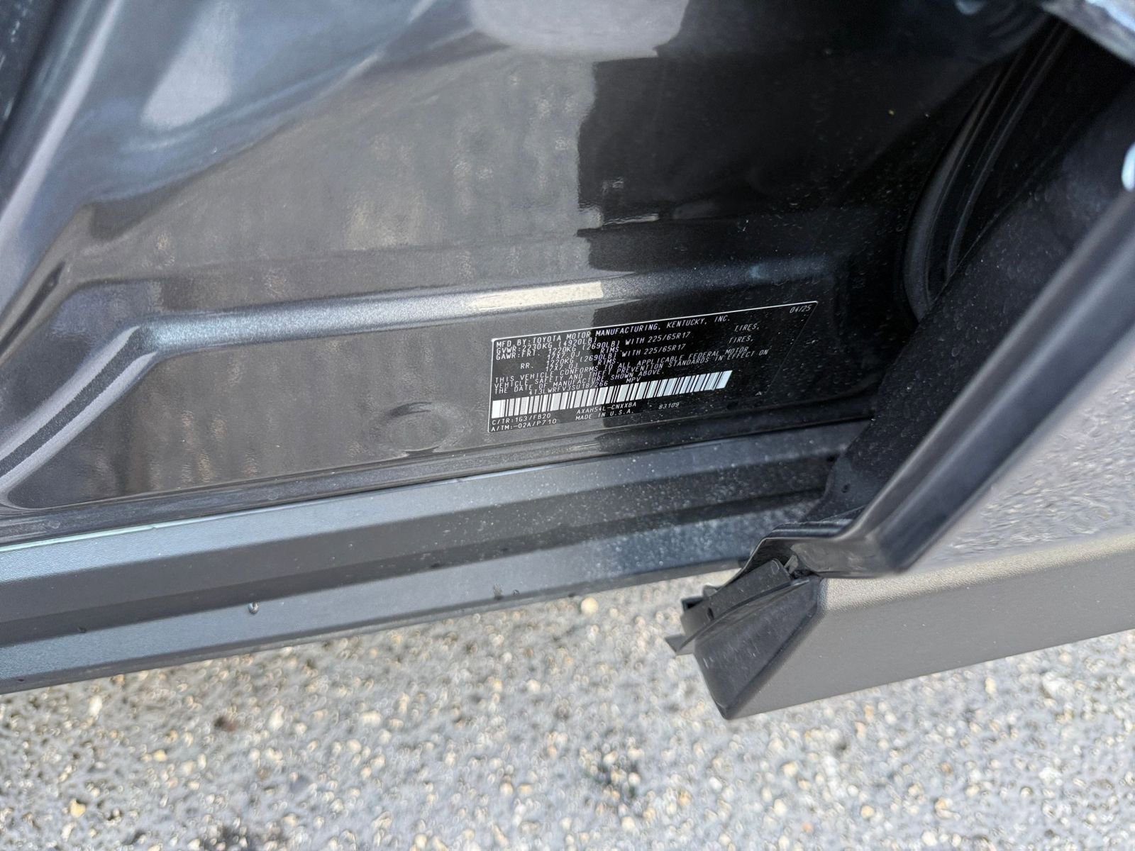 Thumbnail: 2025 Toyota RAV4 - 29