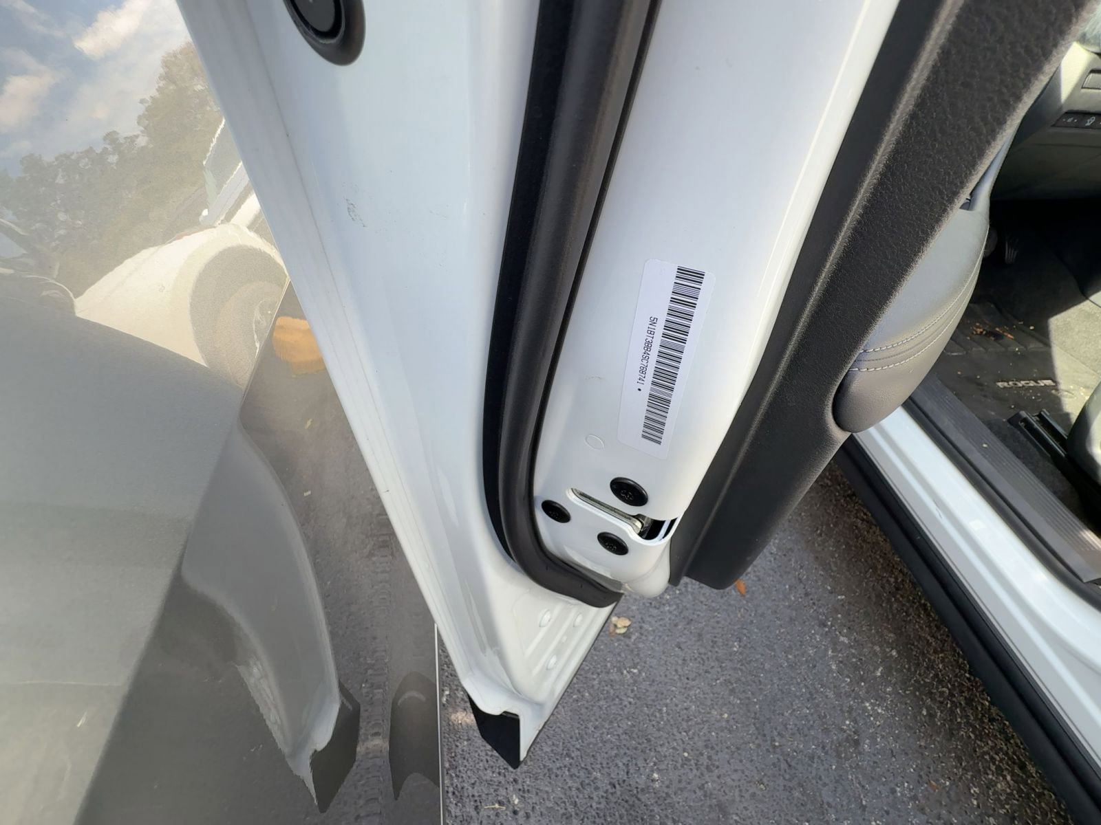 Thumbnail: 2025 Nissan Rogue - 10