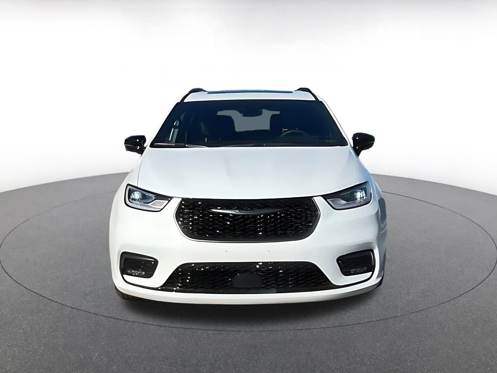 Thumbnail: 2025 Chrysler Pacifica - 4