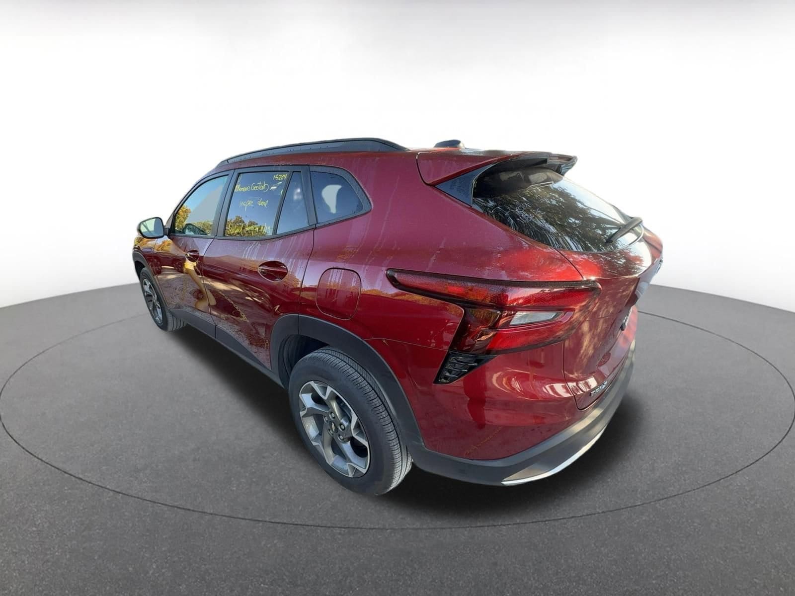 Thumbnail: 2025 Chevrolet Trax - 4