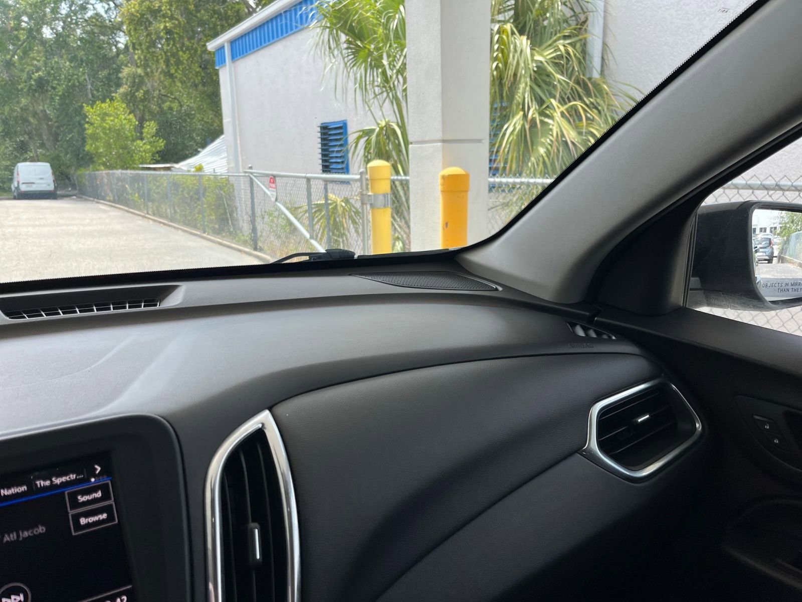 Thumbnail: 2023 Chevrolet Equinox - 35