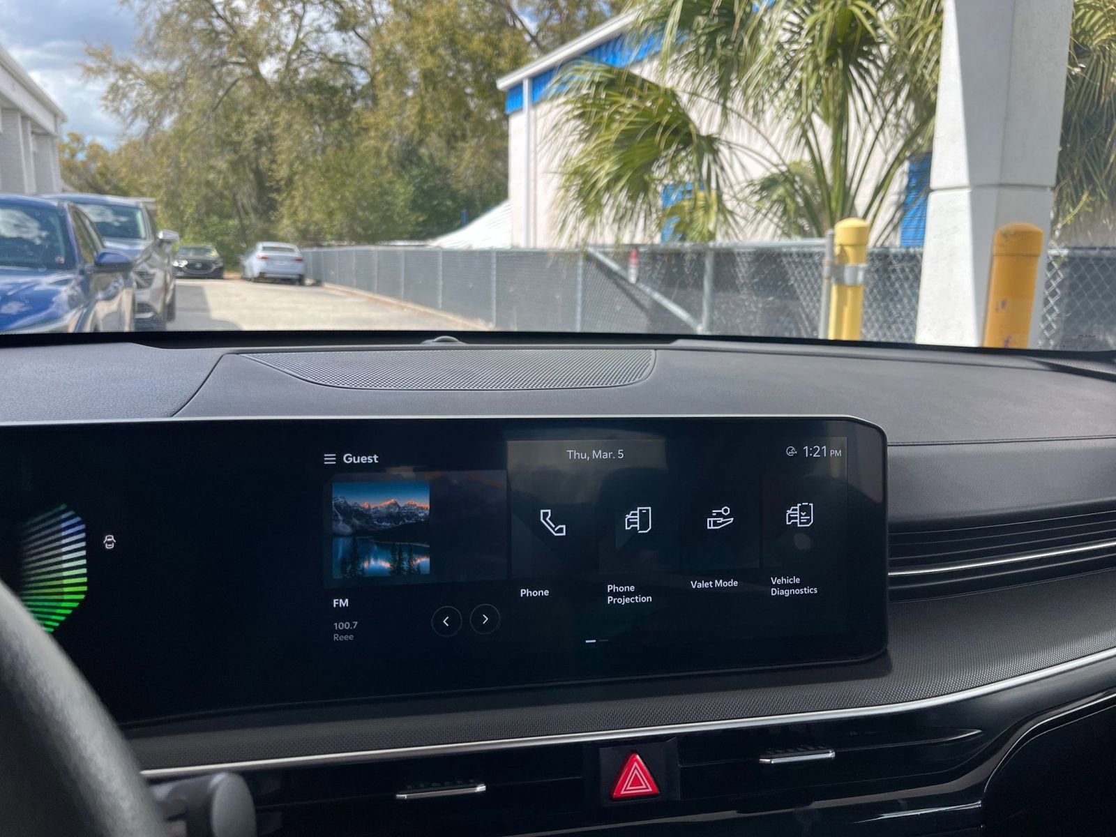 Thumbnail: 2025 Kia K5 - 17