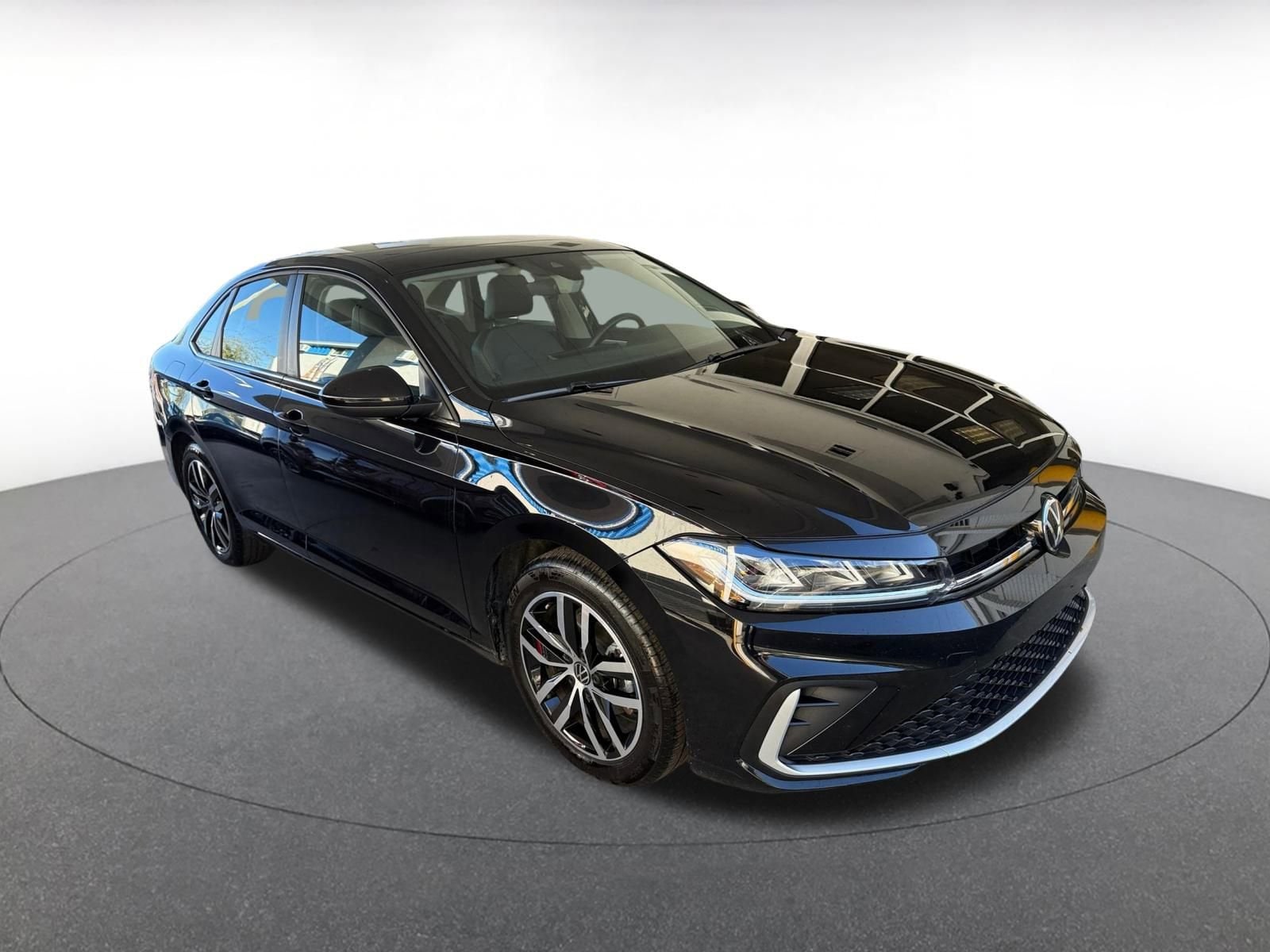 Thumbnail: 2025 Volkswagen Jetta - 1