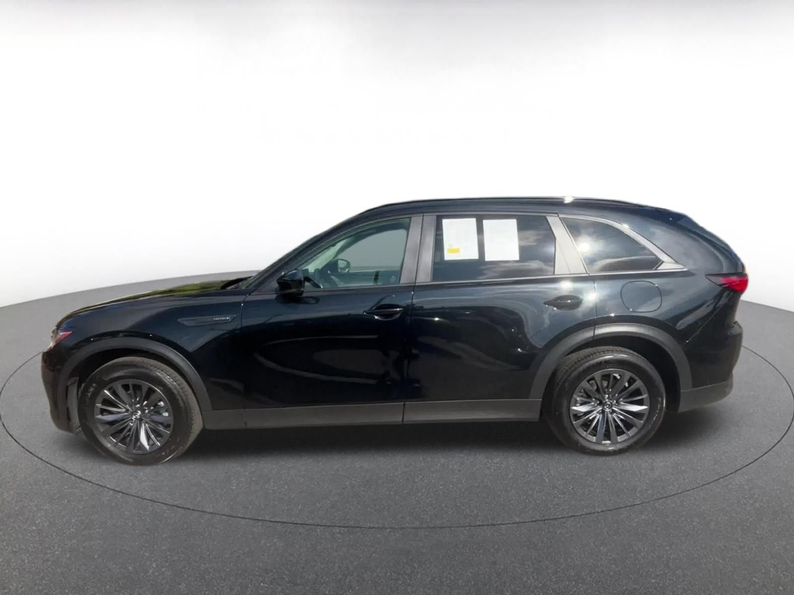 Thumbnail: 2025 Mazda CX-70 - 9