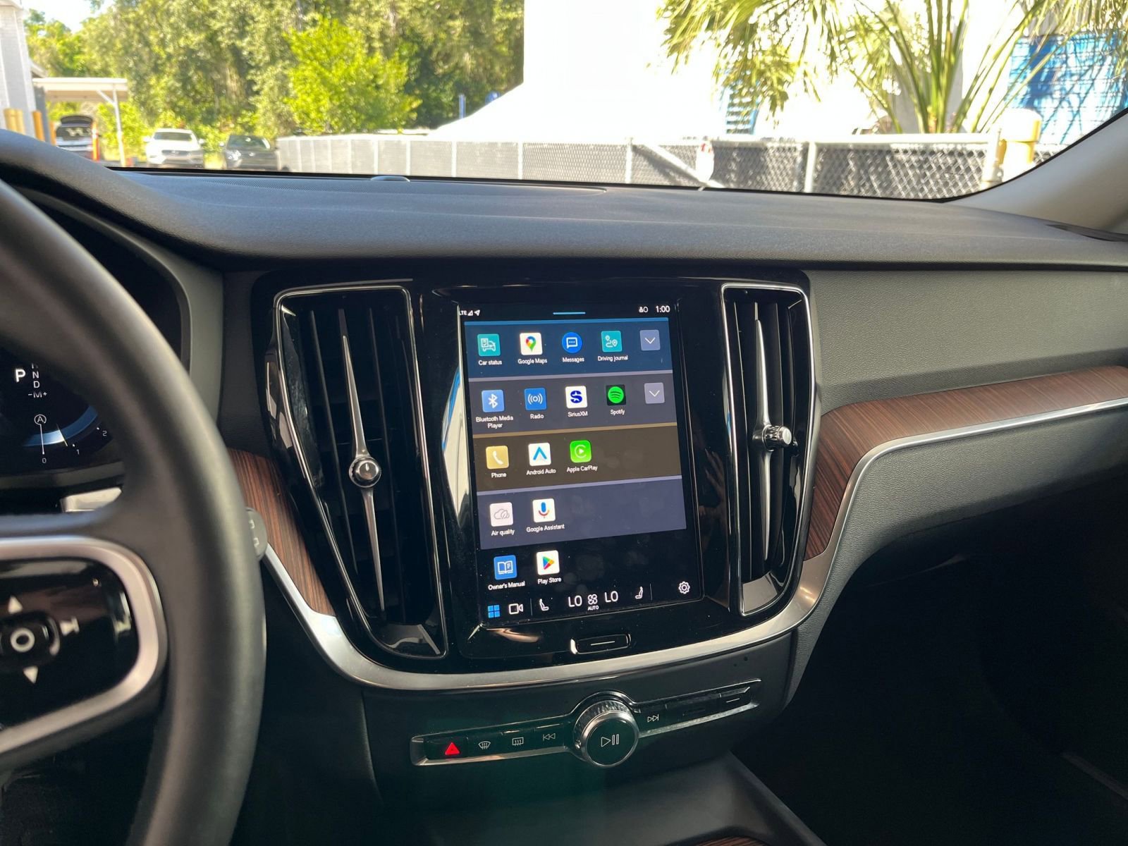 Thumbnail: 2025 Volvo S60 - 21