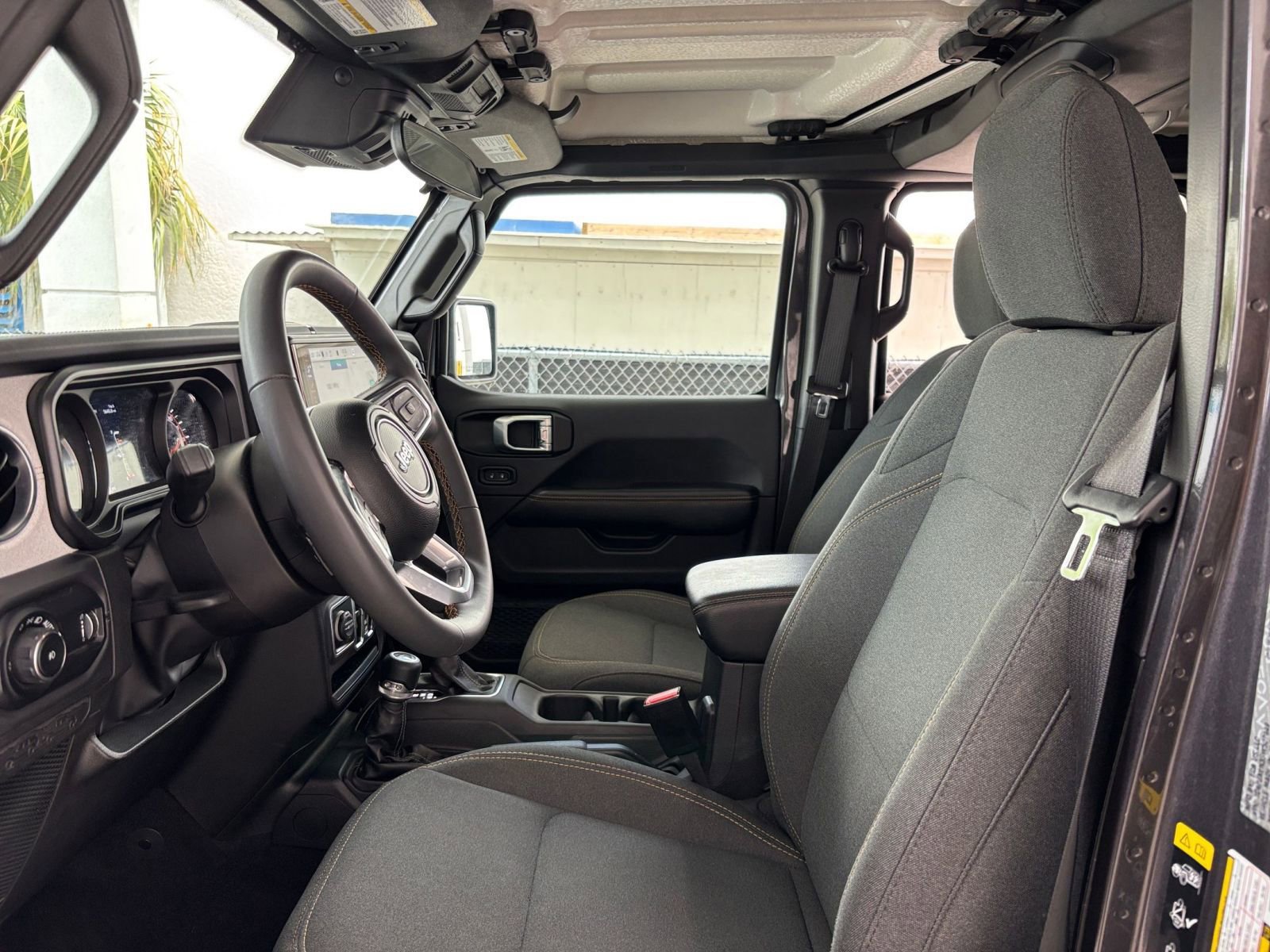 Thumbnail: 2025 Jeep Wrangler - 27