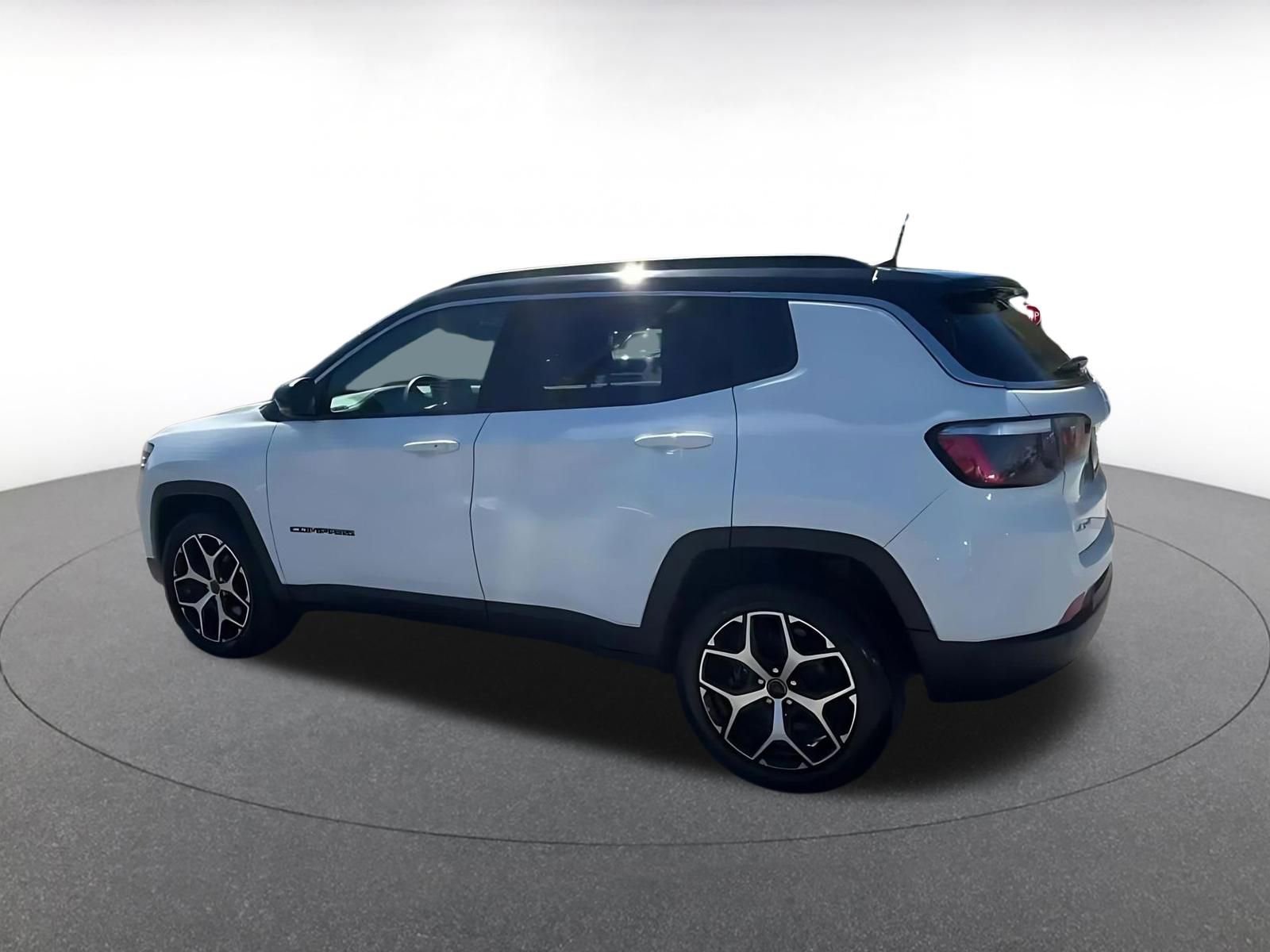 Thumbnail: 2025 Jeep Compass - 10