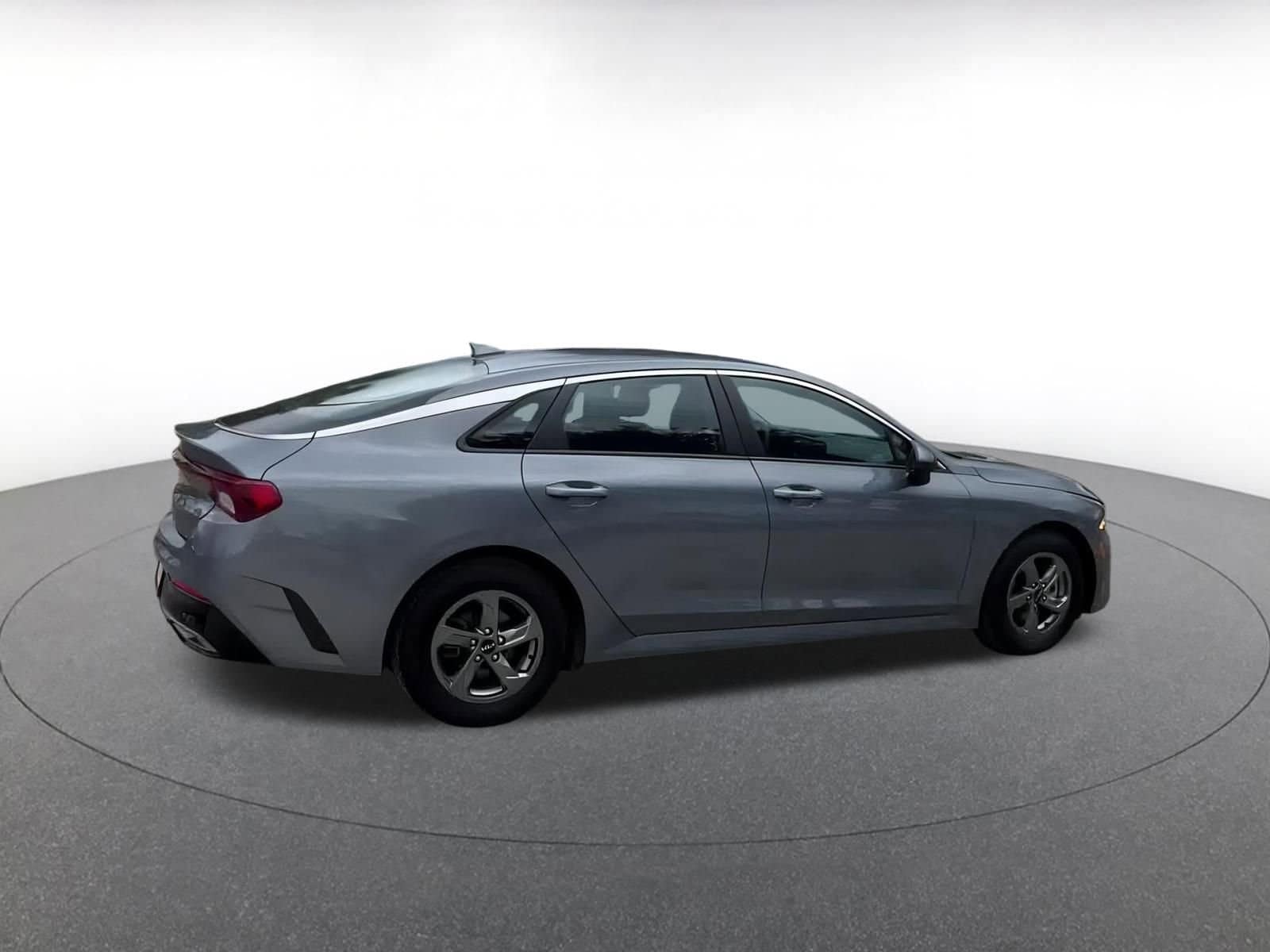 2023 Kia K5 LXS 13
