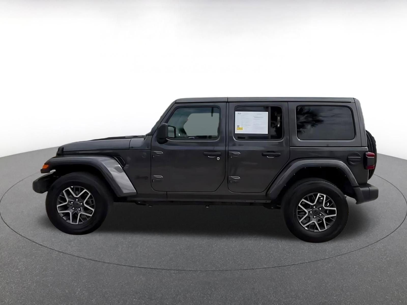 Thumbnail: 2025 Jeep Wrangler - 9