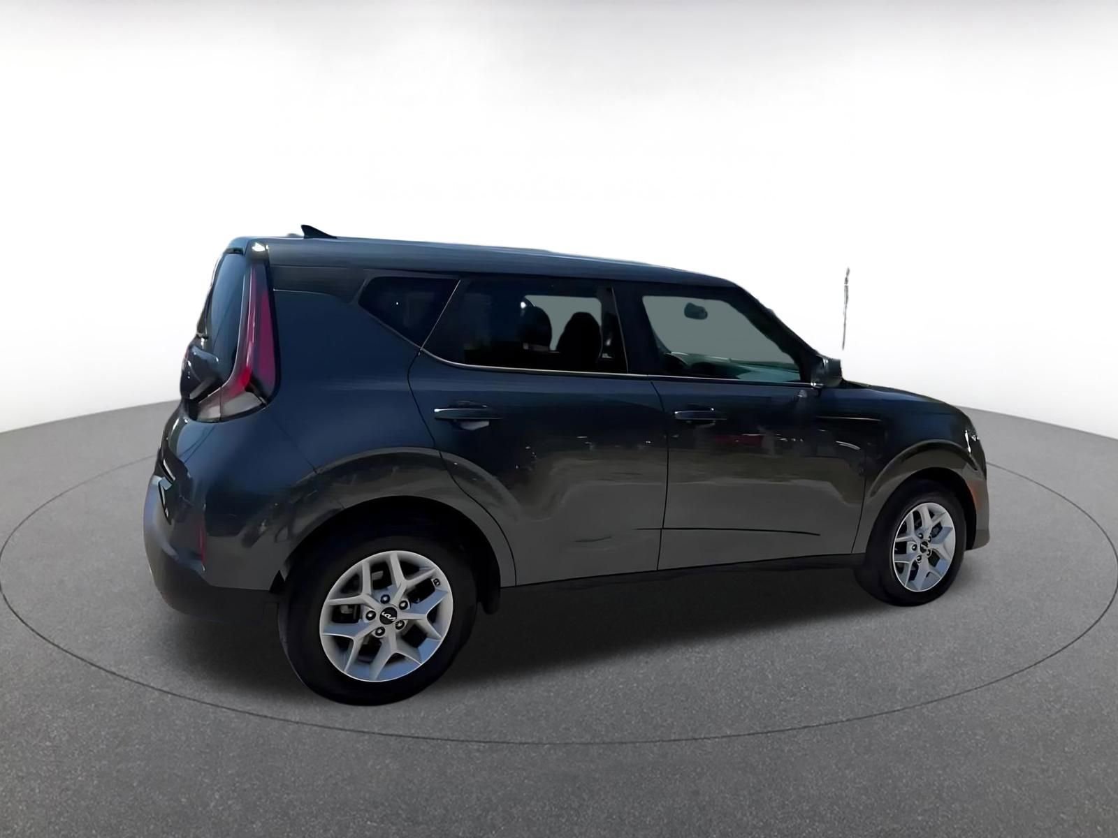 Thumbnail: 2025 Kia Soul - 15