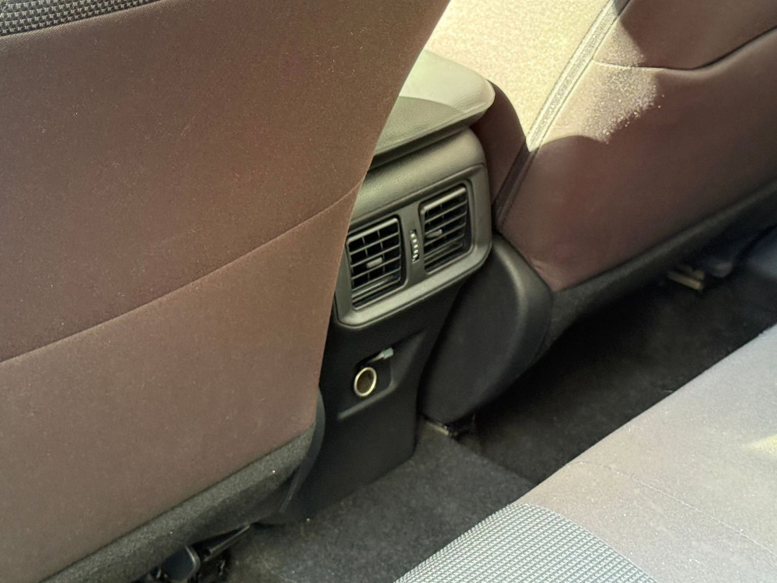 Thumbnail: 2025 Toyota RAV4 - 24