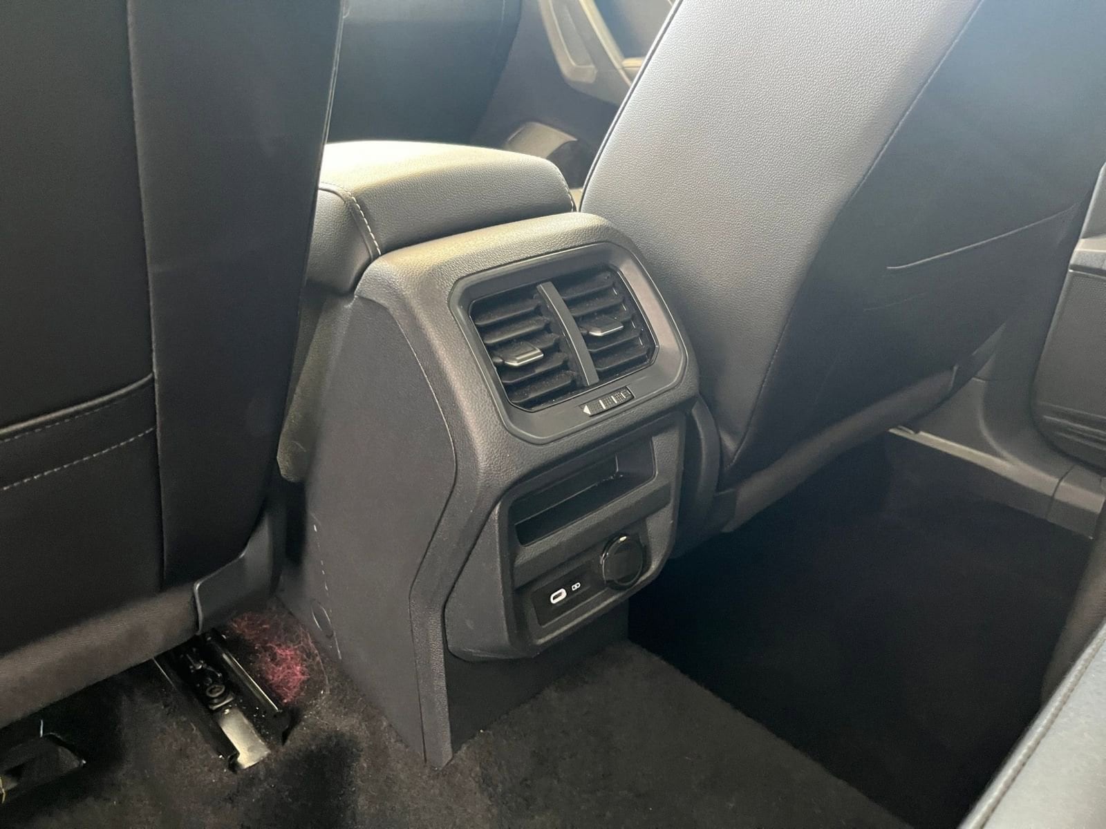 2024 Volkswagen Tiguan 2.0T 25