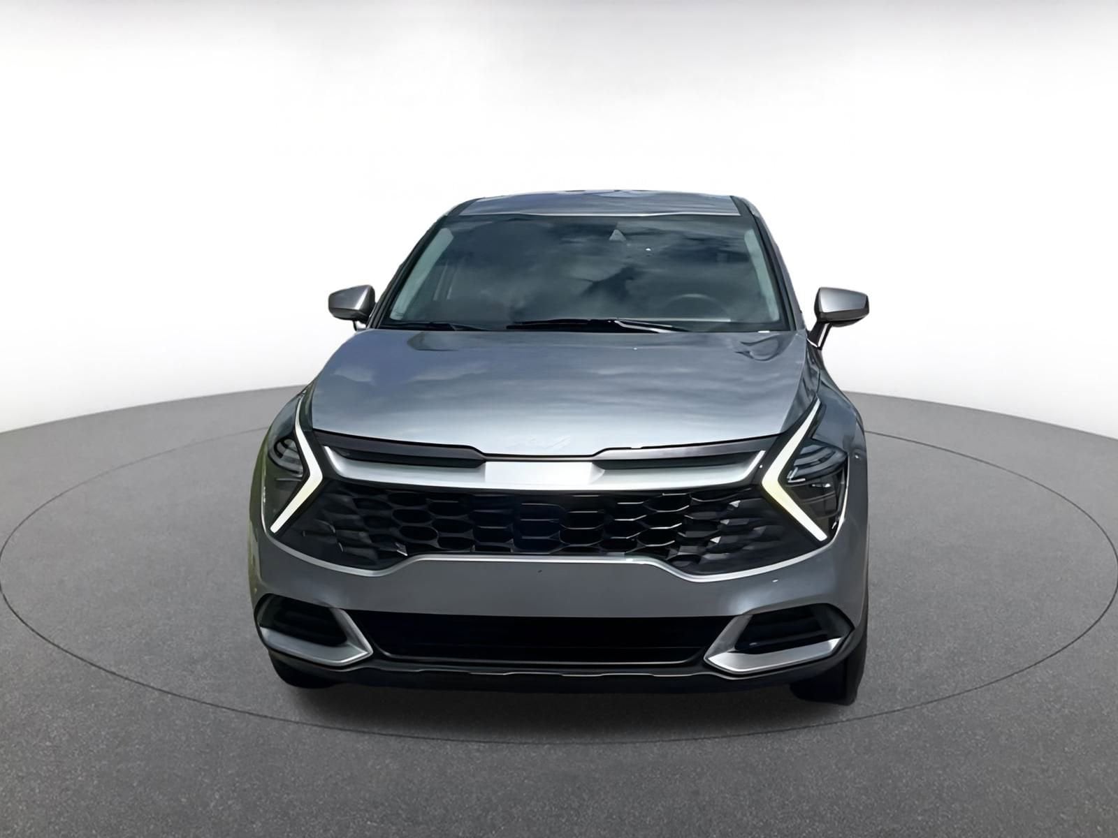 Thumbnail: 2024 Kia Sportage - 3