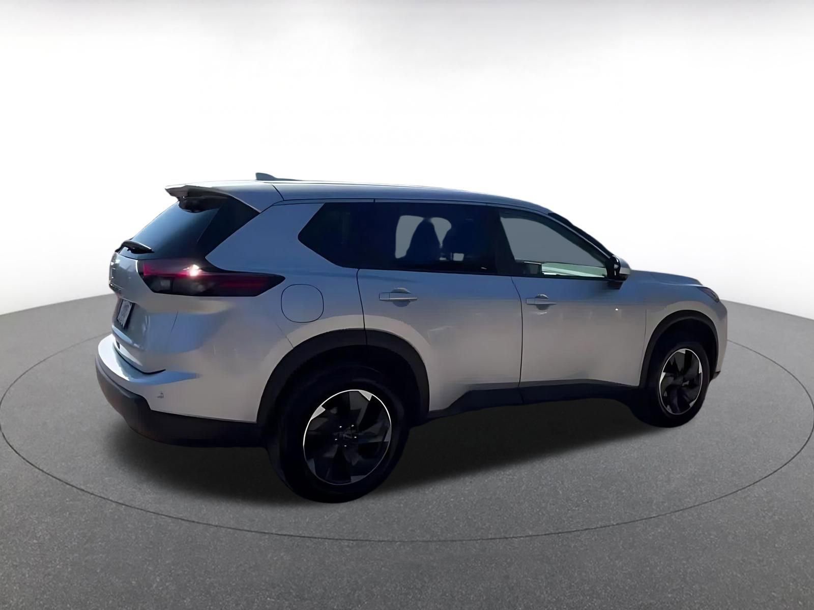 Thumbnail: 2025 Nissan Rogue - 15
