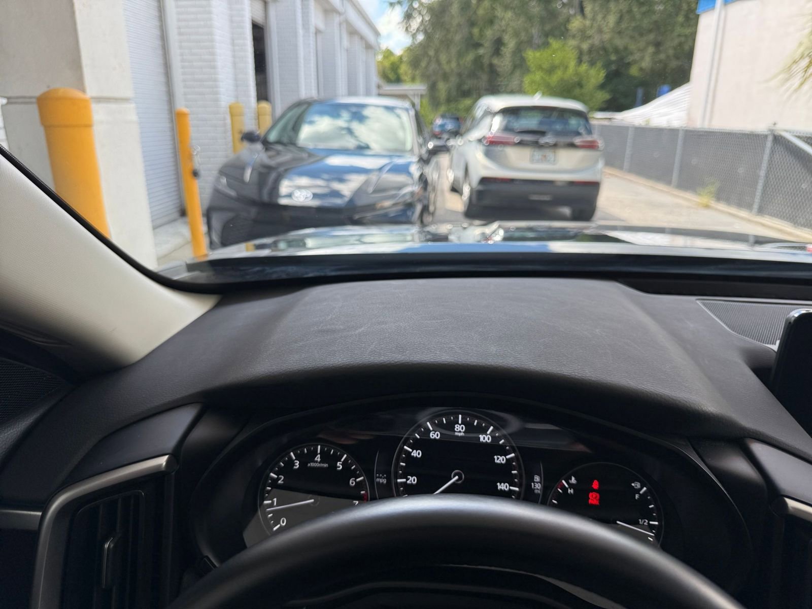 Thumbnail: 2025 Mazda CX-50 - 34