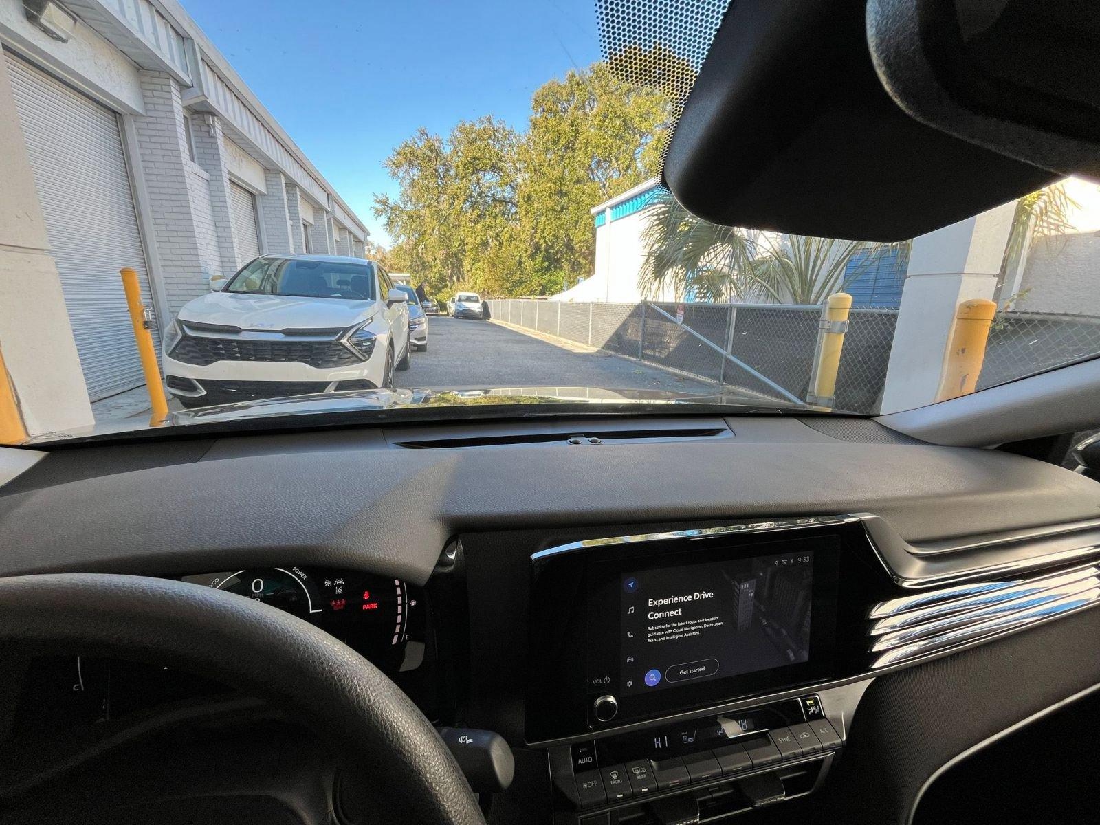 Thumbnail: 2025 Toyota Camry - 33