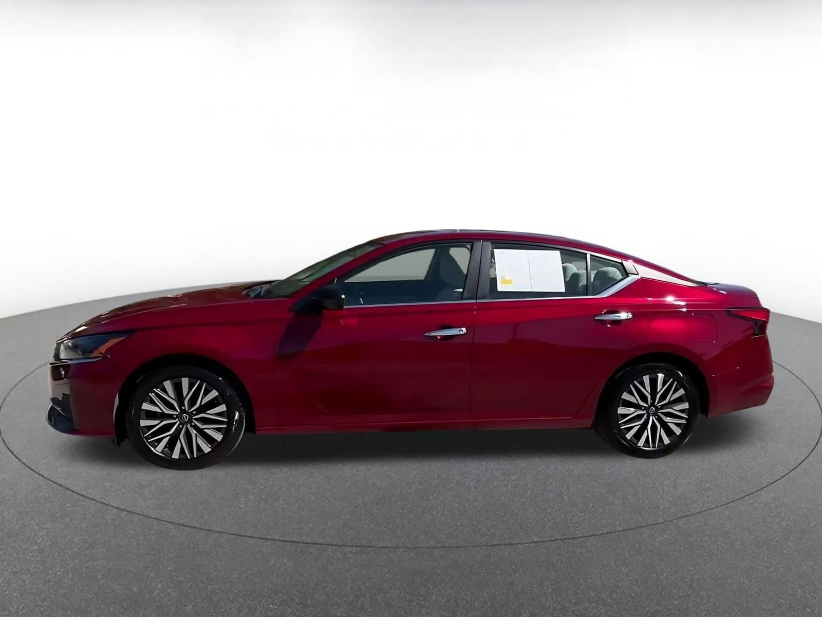Thumbnail: 2025 Nissan Altima - 8