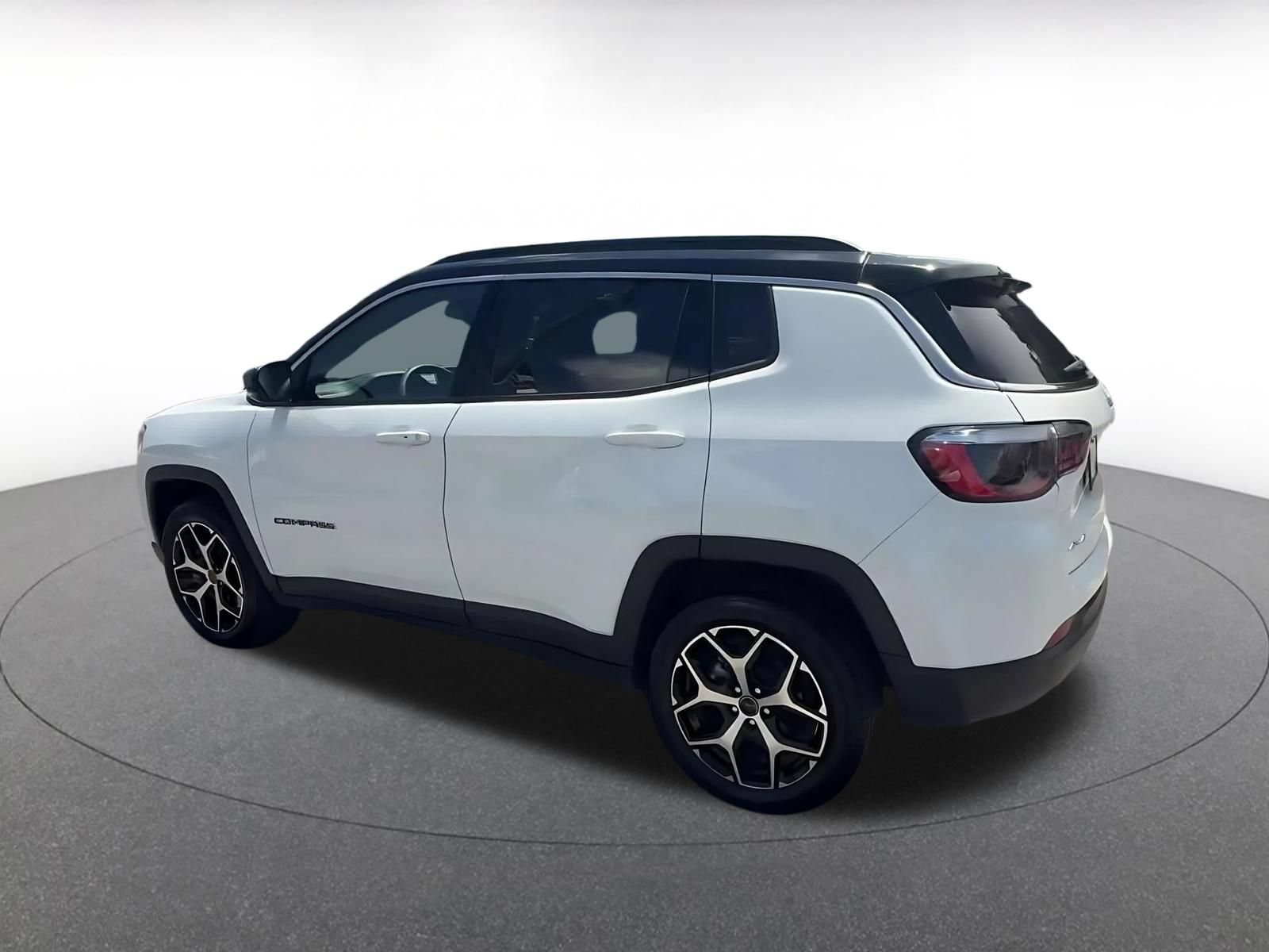 Thumbnail: 2025 Jeep Compass - 10