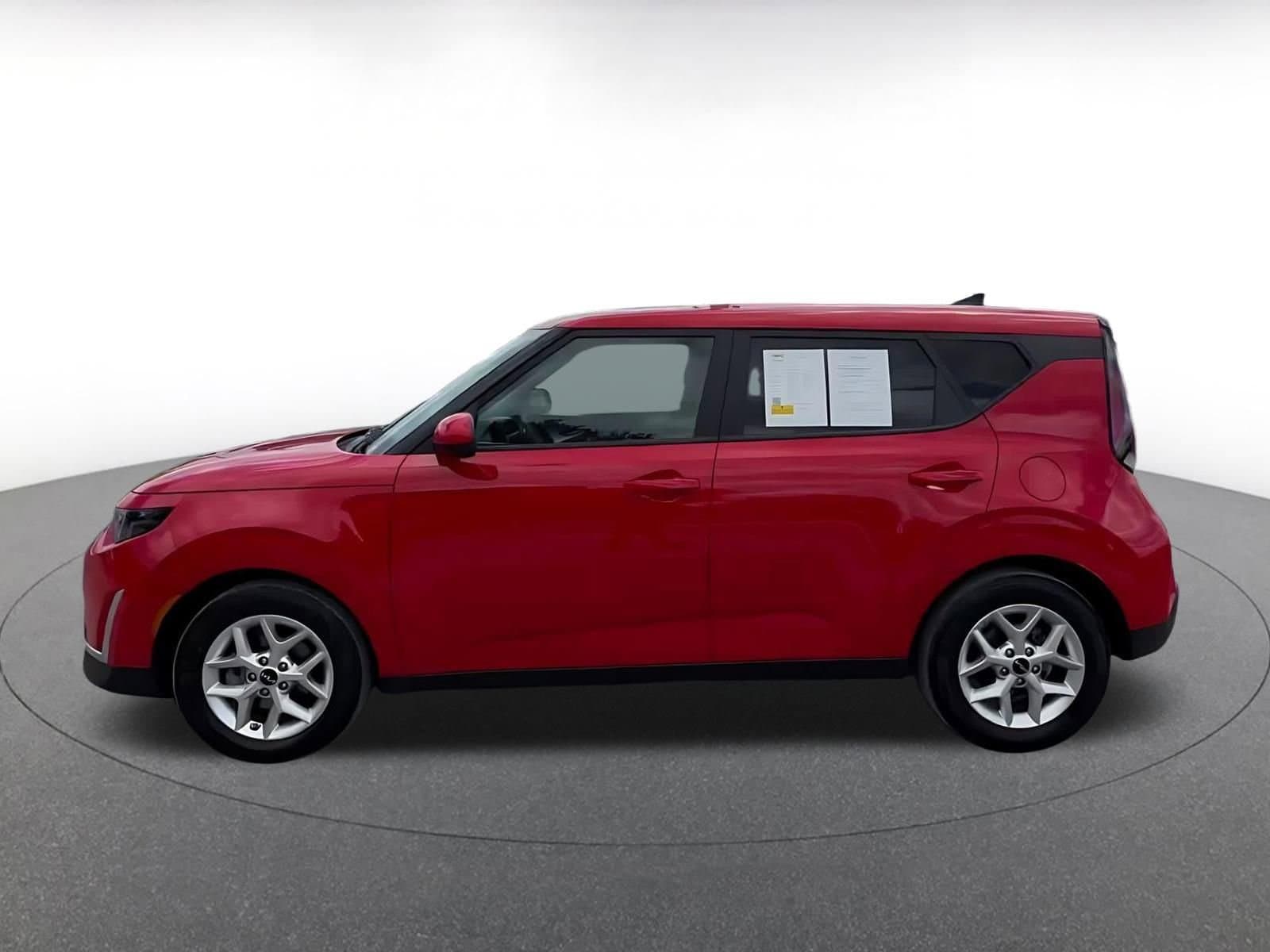 Thumbnail: 2025 Kia Soul - 8