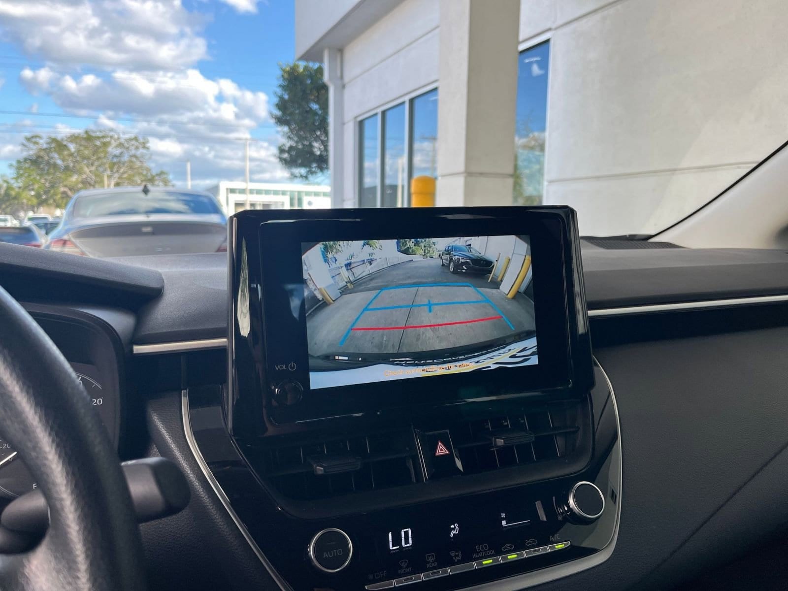 Thumbnail: 2025 Toyota Corolla - 17