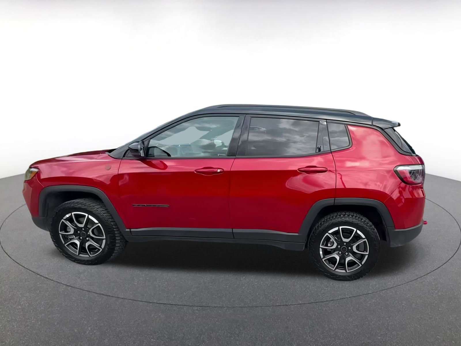 Thumbnail: 2025 Jeep Compass - 9