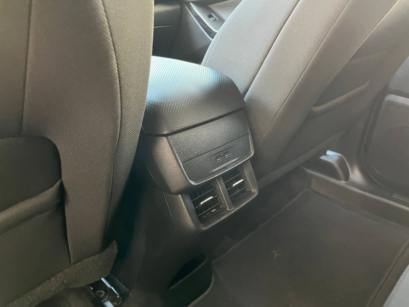 Thumbnail: 2025 Chevrolet Equinox - 24