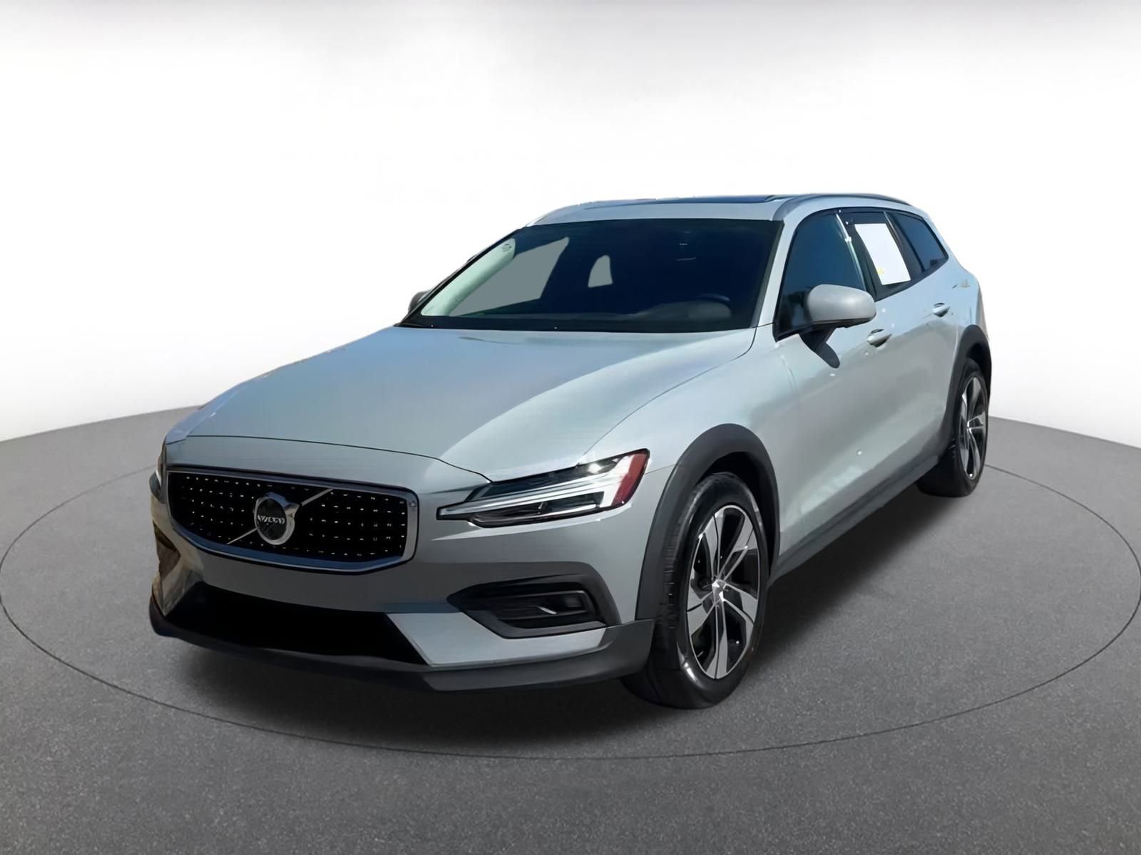 Thumbnail: 2025 Volvo S60 - 7