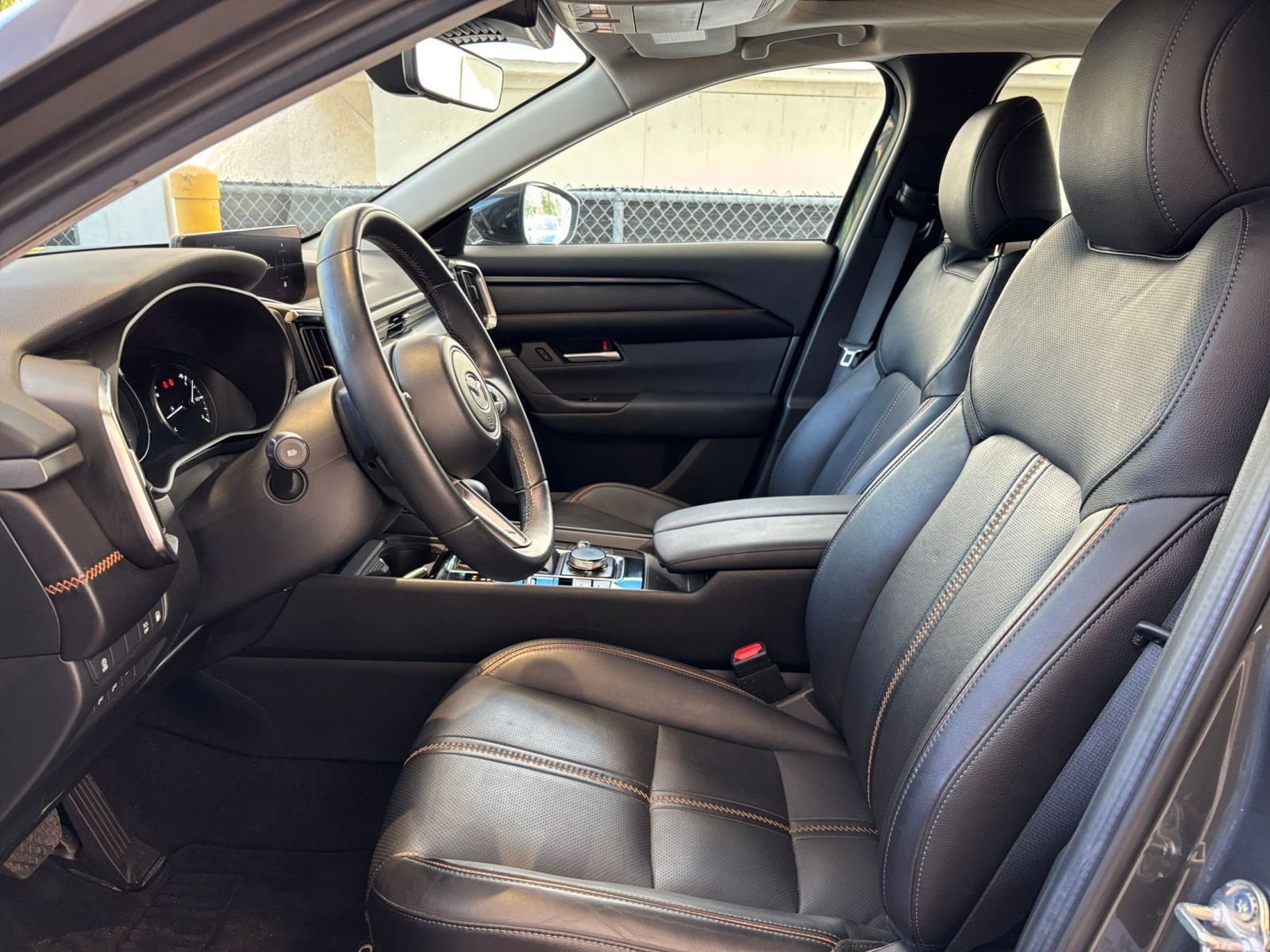 Thumbnail: 2025 Mazda CX-50 - 28
