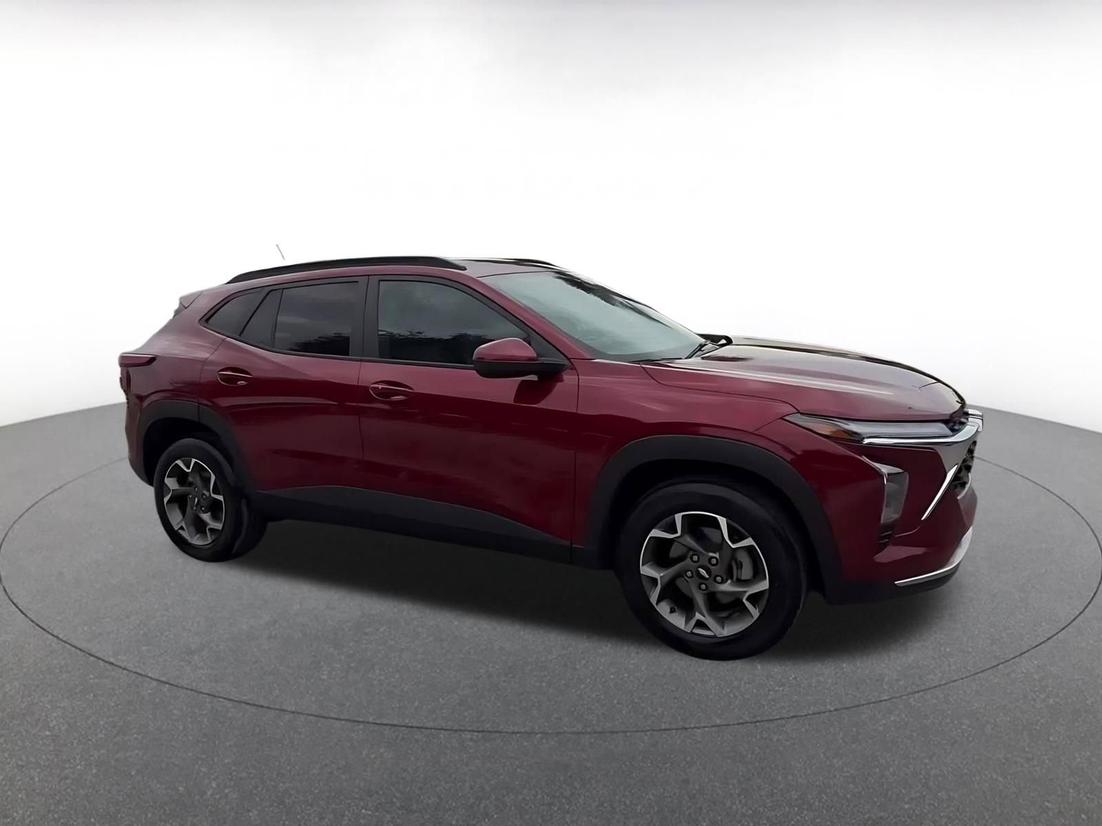 Thumbnail: 2025 Chevrolet Trax - 2