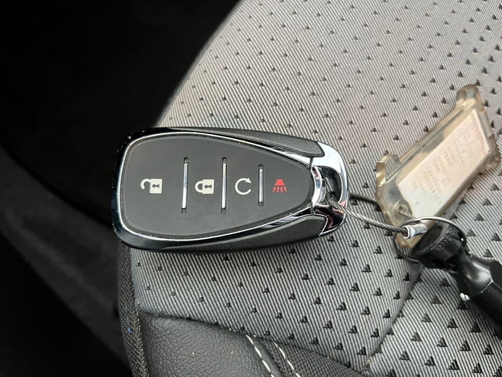 Thumbnail: 2025 Chevrolet Trax - 21