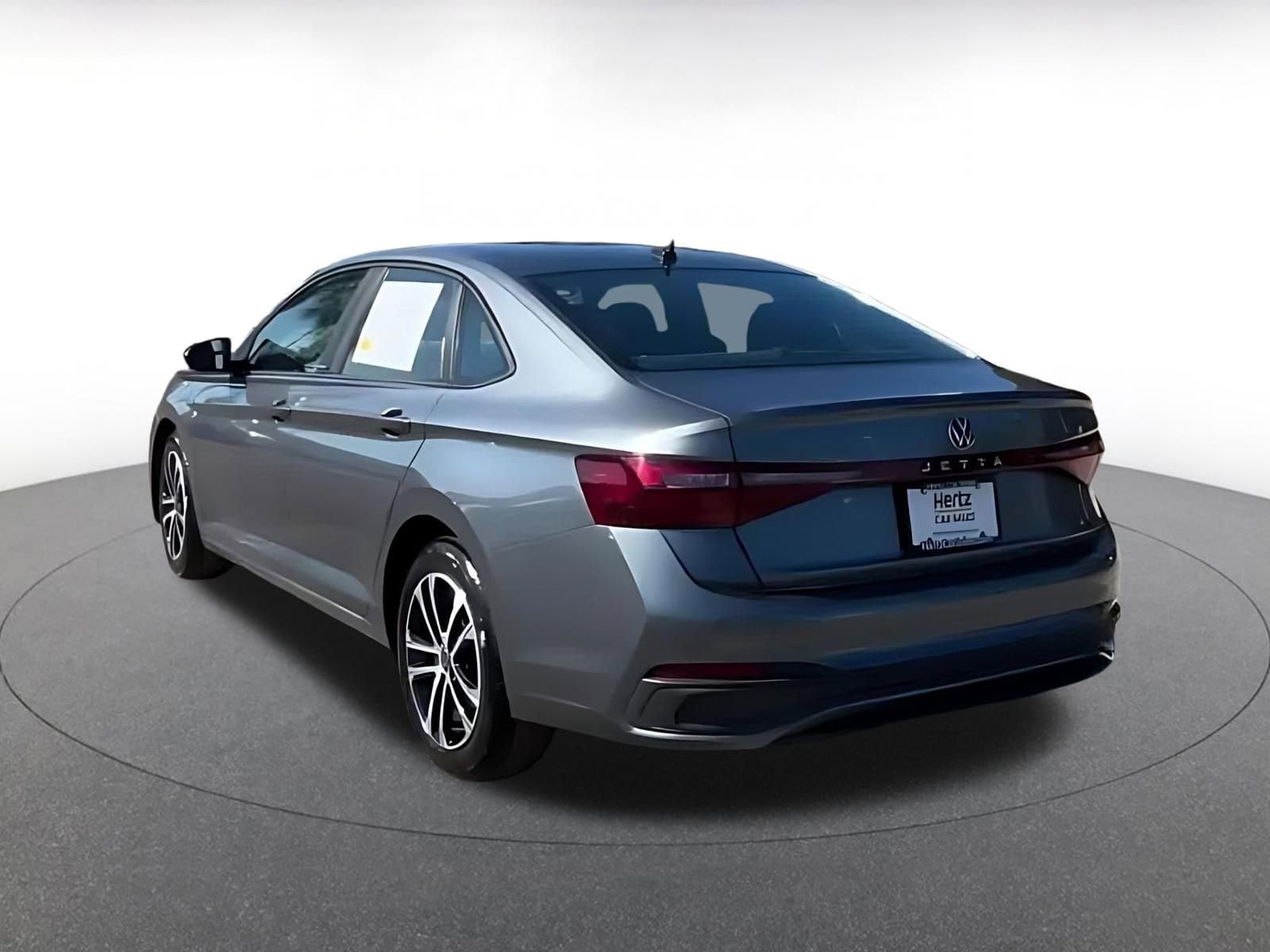 Thumbnail: 2025 Volkswagen Jetta - 10