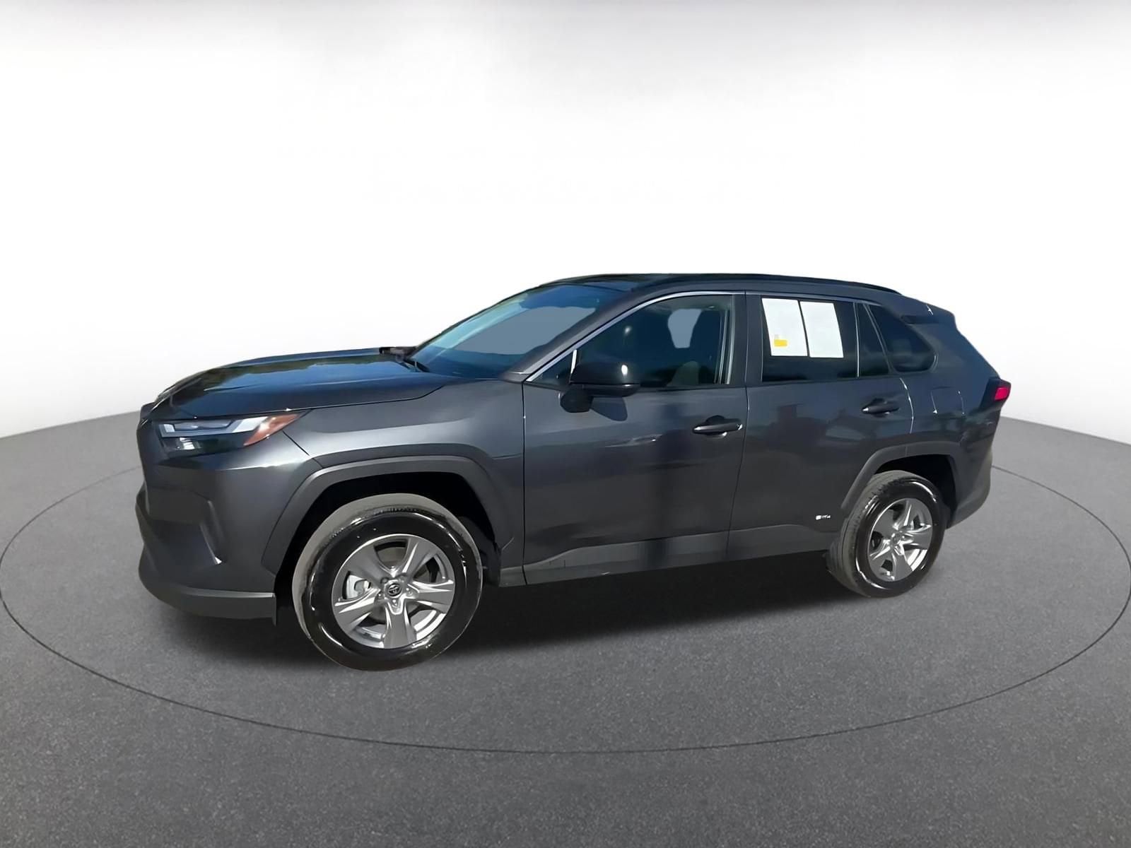 Thumbnail: 2025 Toyota RAV4 - 7