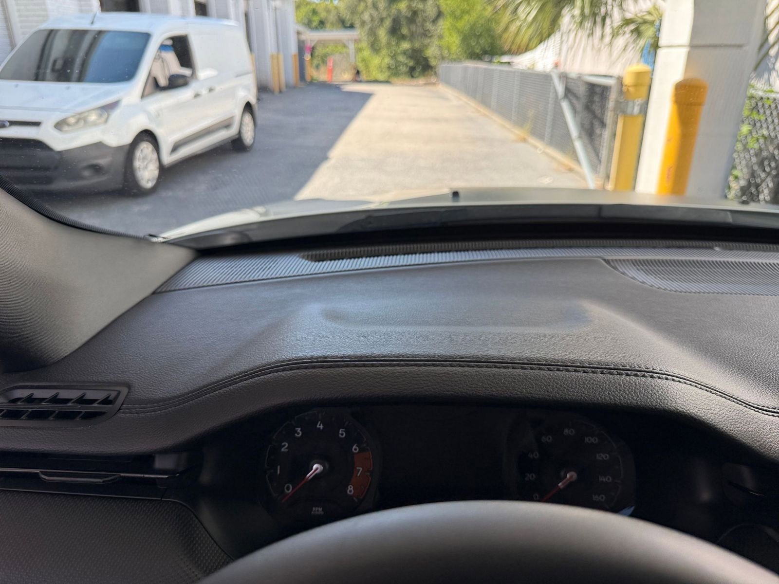 Thumbnail: 2025 Jeep Compass - 34