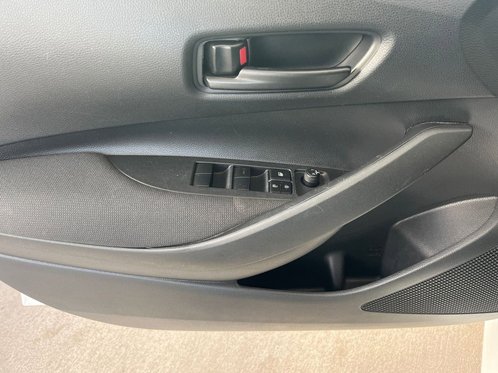 Thumbnail: 2025 Toyota Corolla - 20