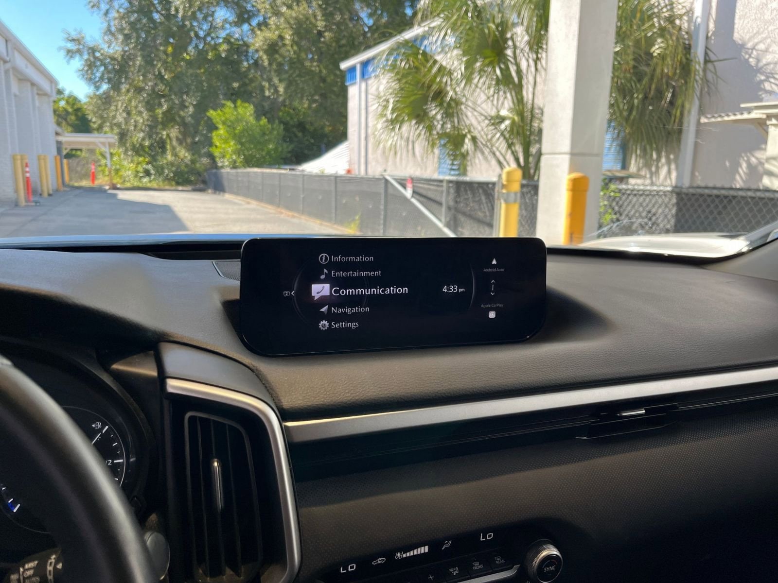 Thumbnail: 2025 Mazda CX-50 - 21