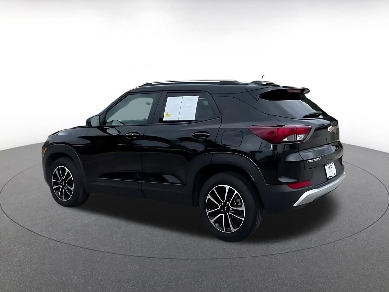 Thumbnail: 2025 Chevrolet TrailBlazer - 10