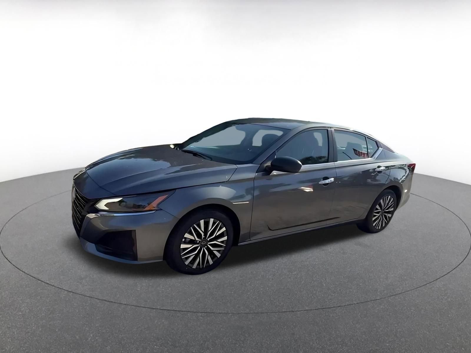 Thumbnail: 2025 Nissan Altima - 8