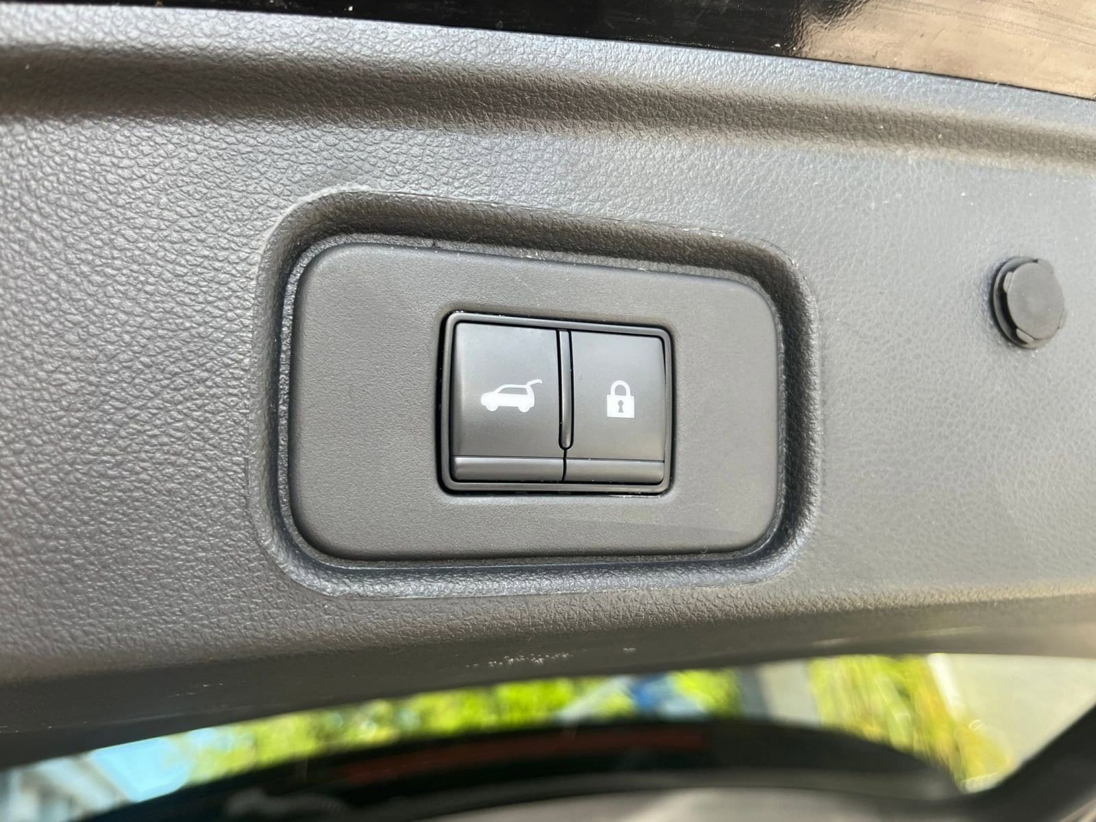 Thumbnail: 2025 Nissan Pathfinder - 23