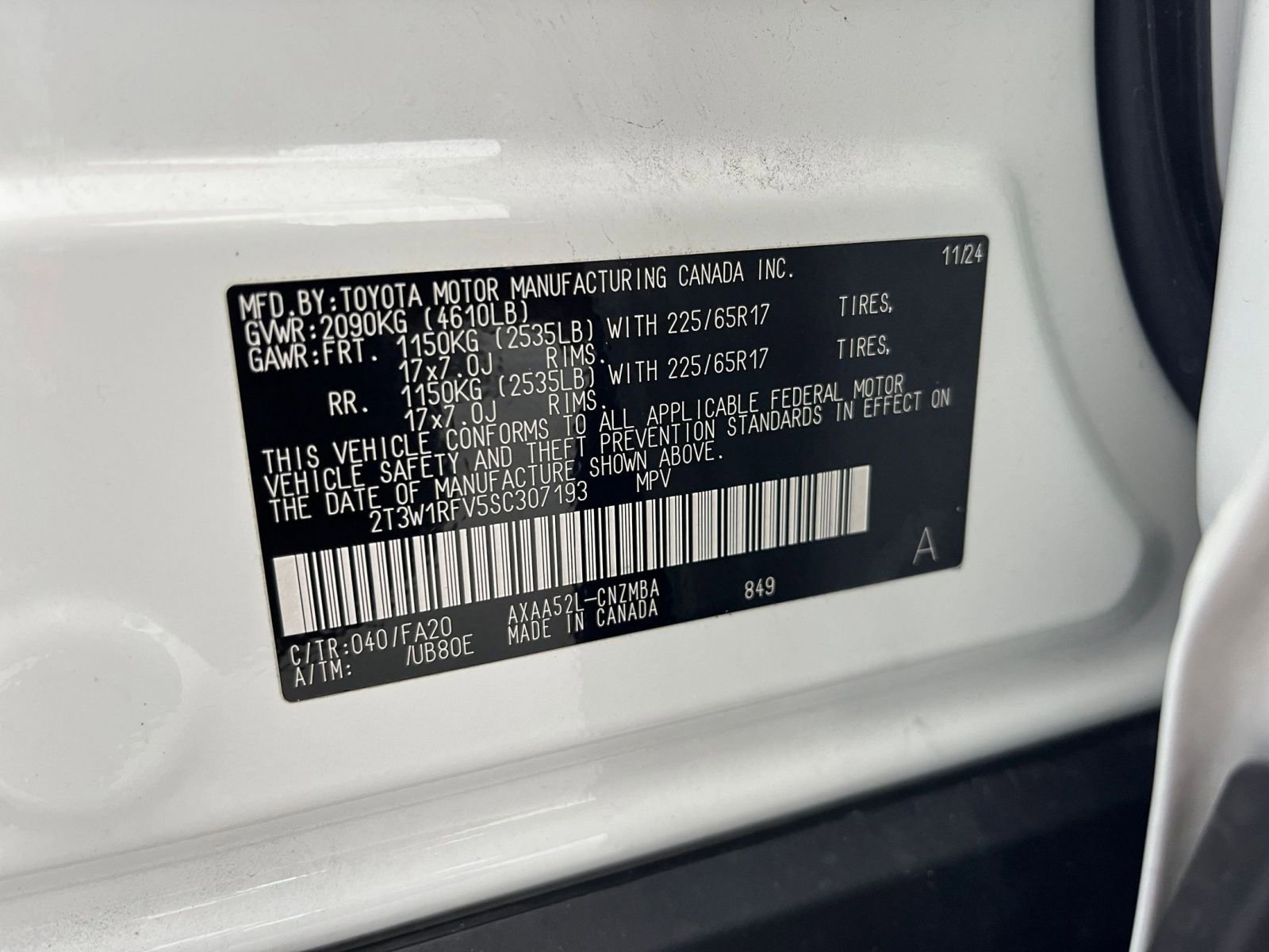 Thumbnail: 2025 Toyota RAV4 - 29