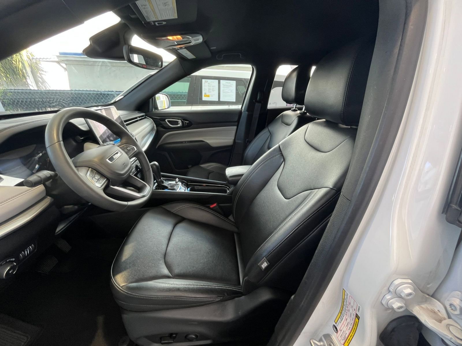 Thumbnail: 2025 Jeep Compass - 28