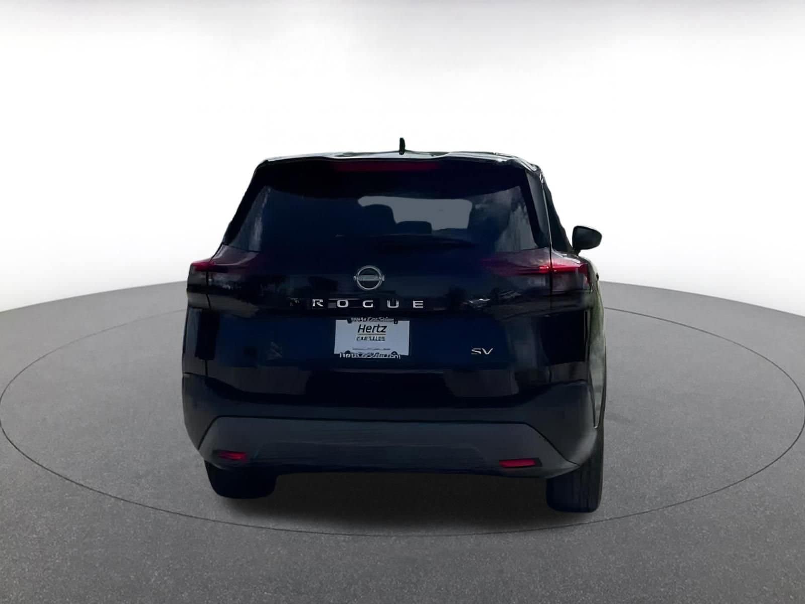 2023 Nissan Rogue SV 10