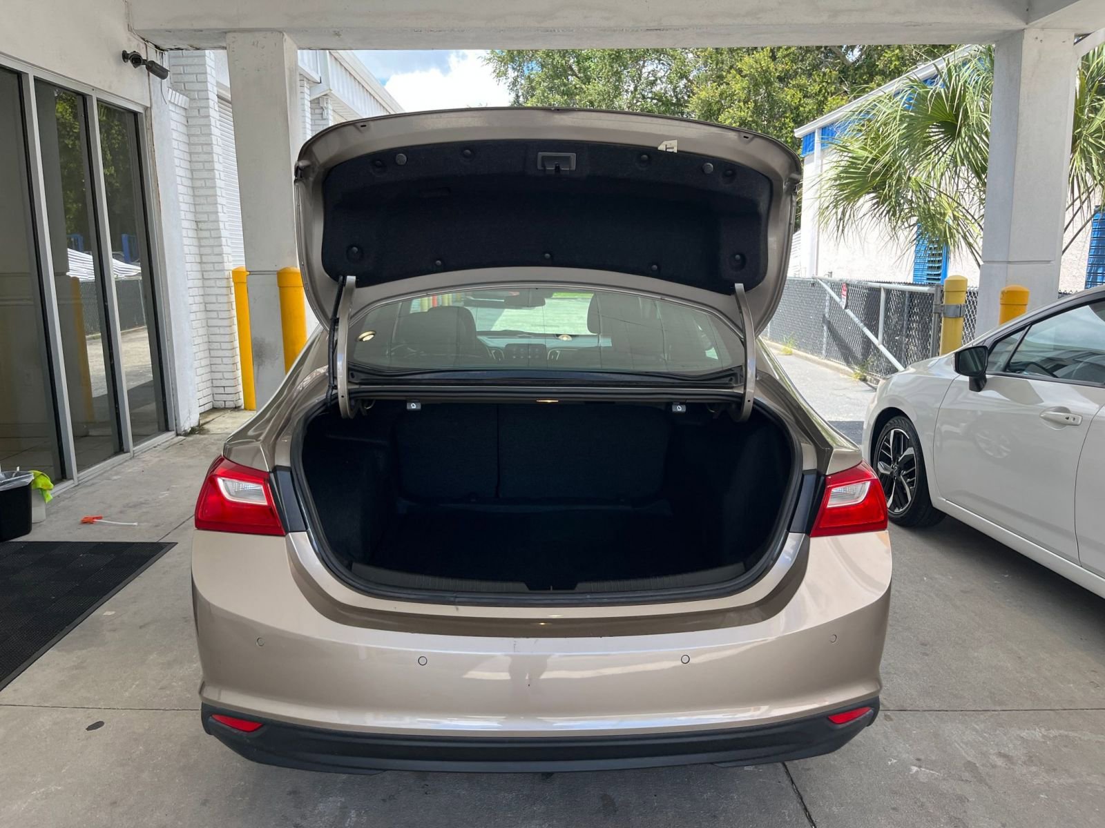 Thumbnail: 2024 Chevrolet Malibu - 31